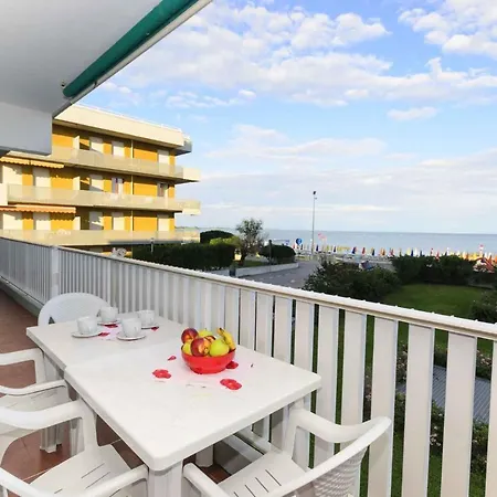 In Lignano 21766 アパート
